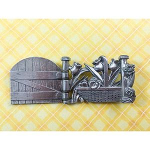 Longaberger® Collectors Club Tulip / Hinged Garden Gate Brooch / Pin